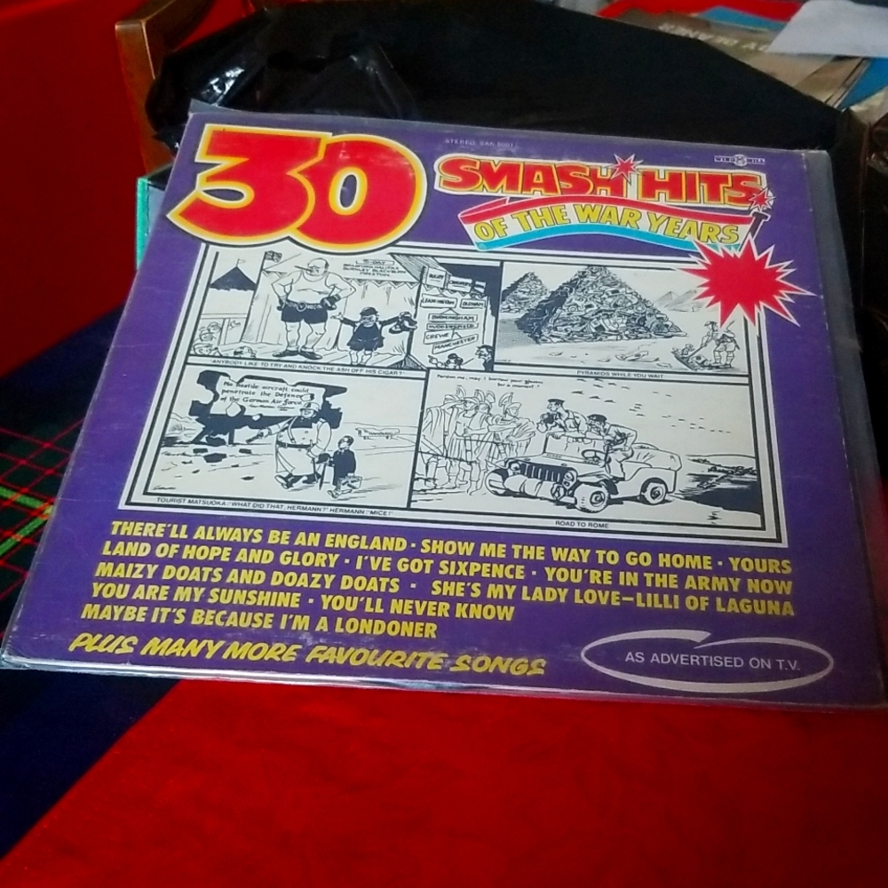 10/$10  30 Smash Hits of the War Years LP